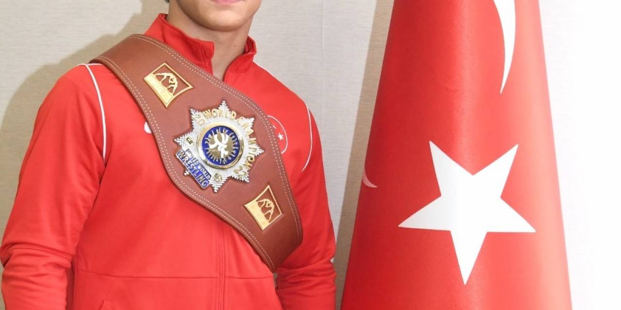 Milli Güreşçi Alperen Berber, Arnavutluk’ta Dünya 2’ncisi Oldu