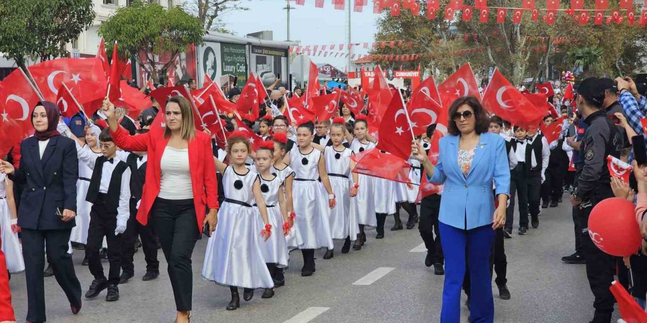 Bandırma’da Cumhuriyet Coşkusu