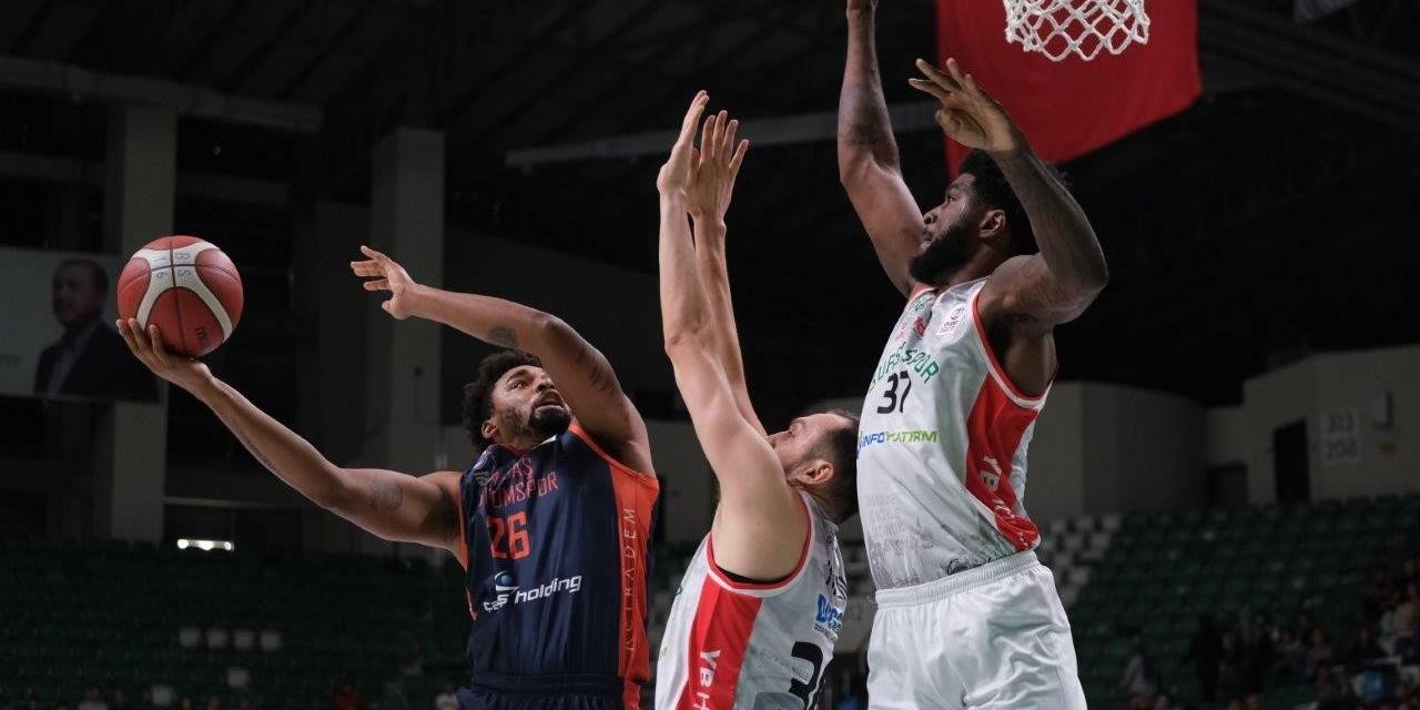 Çağdaş Bodrum Spor, Deplasmanda Bursaspor’a 83-69 Yenildi