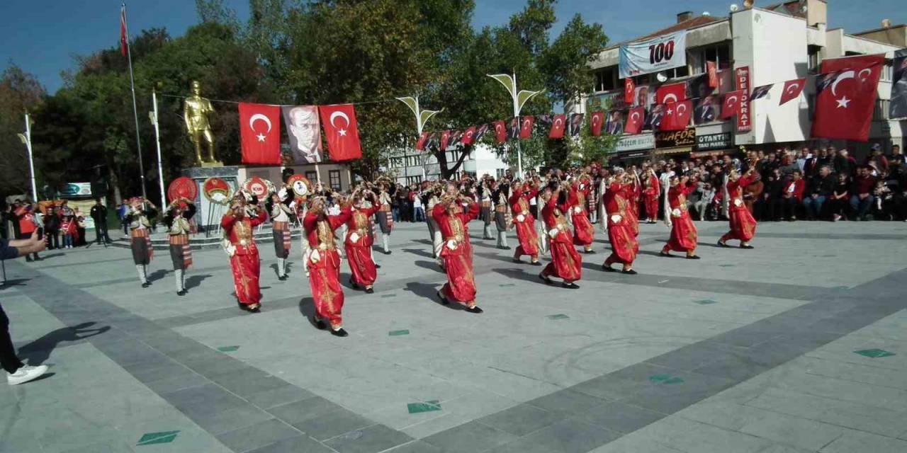 Akşehir’de Cumhuriyet’in 100. Yılı Çeşitli Etkinliklerle Kutlandı