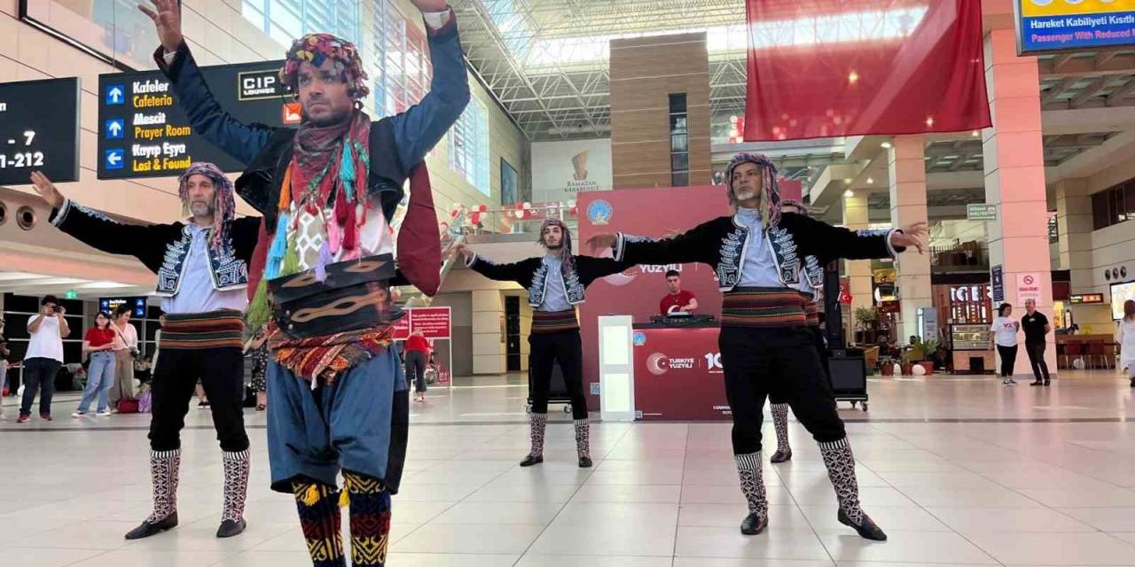 Antalya Havalimanı’nda 100. Yıl Kutlamaları