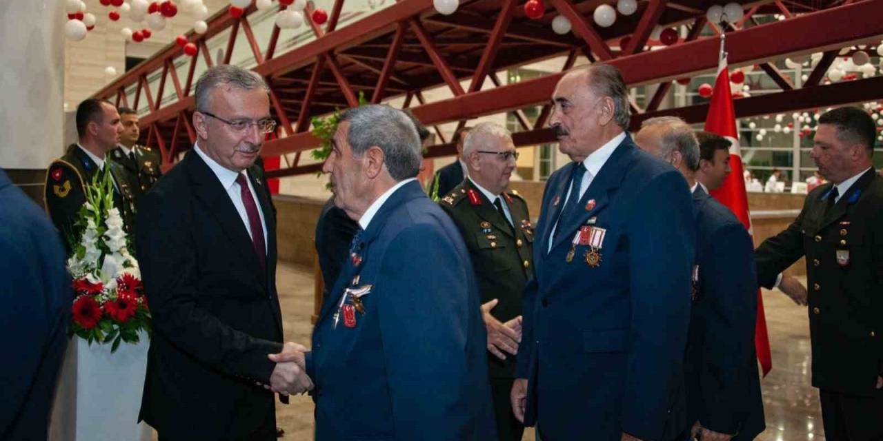 Rektör Levent Cumhuriyetin 100. Yıl Resepsiyon Programına Katıldı