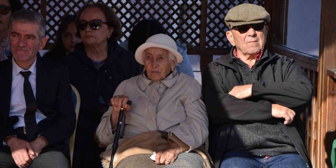 Şenkaya’da Cumhuriyet Bayramı’nın 100. Yılı Coşkuyla Kutlandı