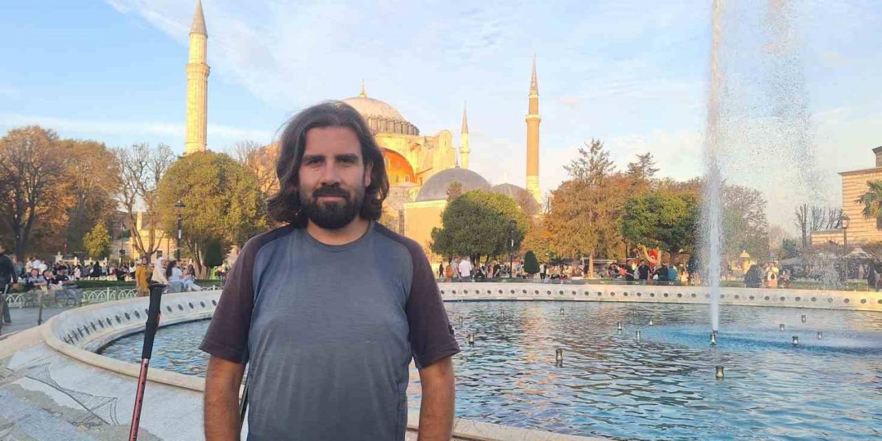 Cumhuriyetin 100. Yılında Paris’ten İstanbul’a Yürüme Hayalini Gerçekleştirdi