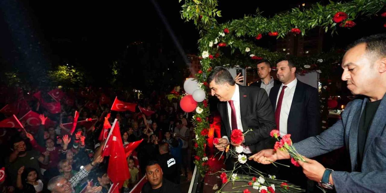 Cumhuriyetin 100. Yılı Şehitkamil’de Coşkuyla Kutlandı