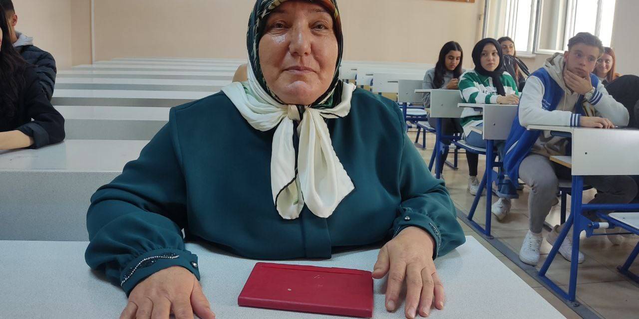 2 Torun Sahibi Ümmü Nine’nin Üniversite Hayali Gerçek Oldu