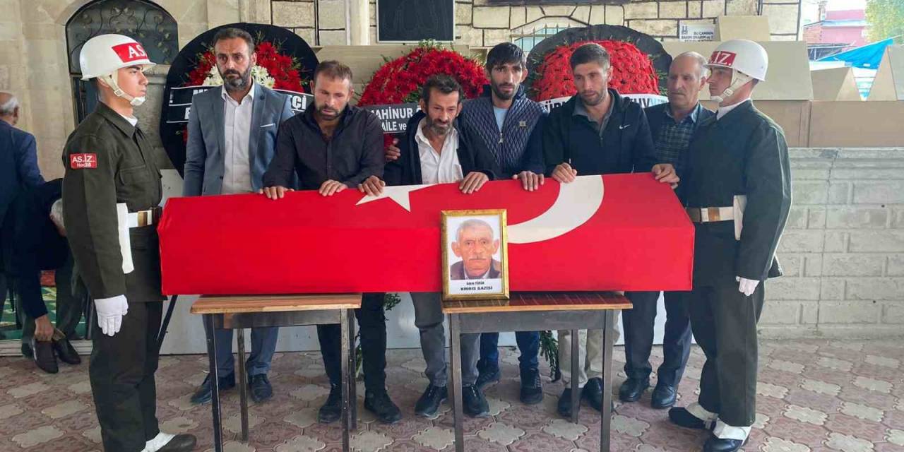 Kıbrıs Gazisi Son Yolculuğuna Uğurlandı