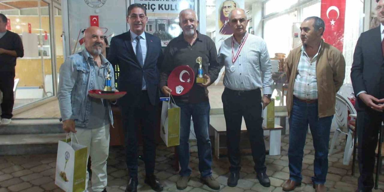 Balıkesir’de Briçte 100. Yıl Ödülleri Törenle Verildi