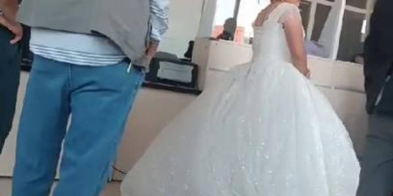 Gelinlikle Notere Gidip Otomobil Devri Verdi