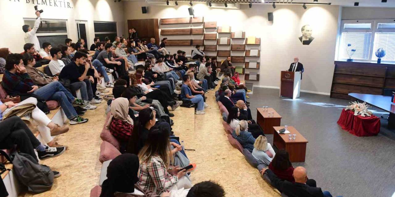 İletişim Bilimleri Fakültesi’nden ‘Kültür Ve İletişim’ Semineri