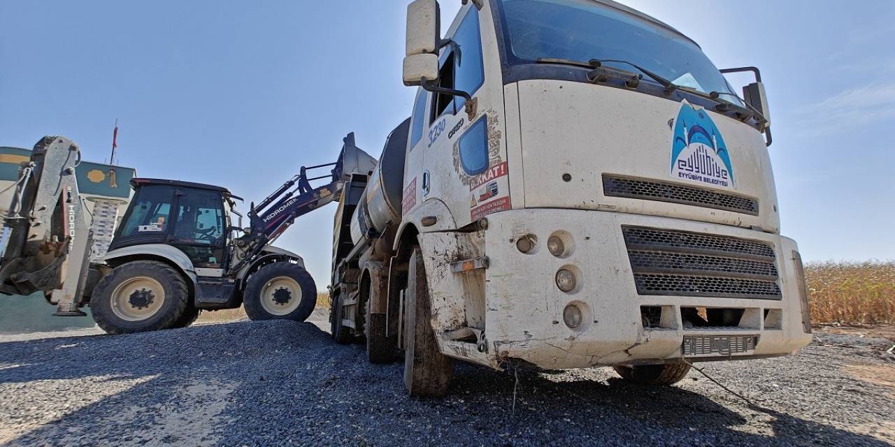 Eyyübiye Kırsalında İki Mahalle Daha Asfaltlandı