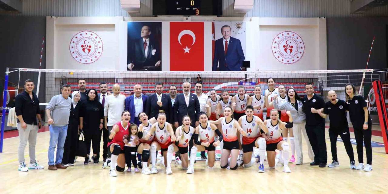 Yalova Derbisine Çiftlikköy Damgası 3-0