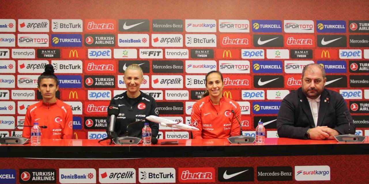 Necla Güngör Kıragası: "B Ligine Çıkışımızın Müjdesini Vermek İstiyoruz"