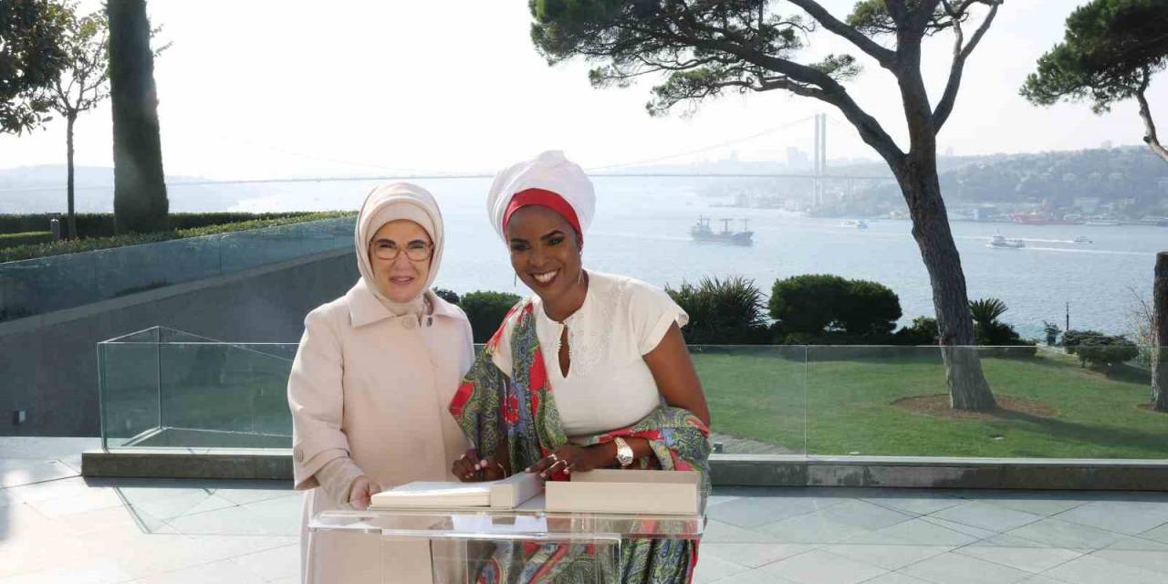 Emine Erdoğan, Burundi Devlet Başkanı’nın Eşi Ndayishimiye İle Görüştü