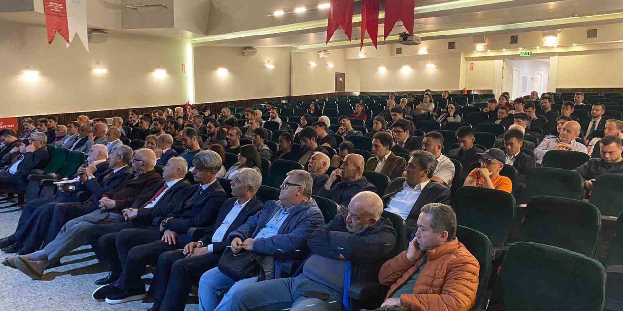 ’cumhuriyetimizin İlk Yüzyılı Bilgi Şöleni’ Toplantısı Yapıldı