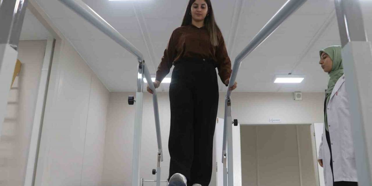 Kadınların Destekleriyle Kurulan Rehabilitasyon Merkezi Depremzede Vatandaşlara Umut Oldu