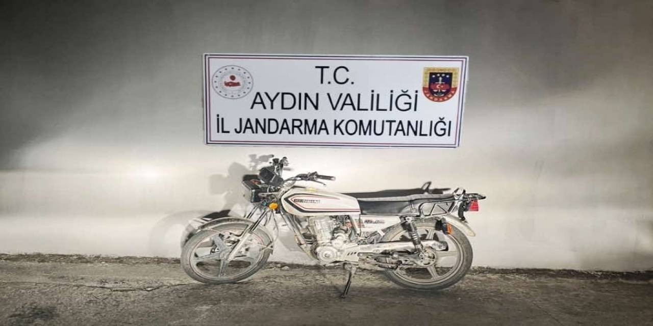 Çaldıkları Motosiklet İle Yakalandılar