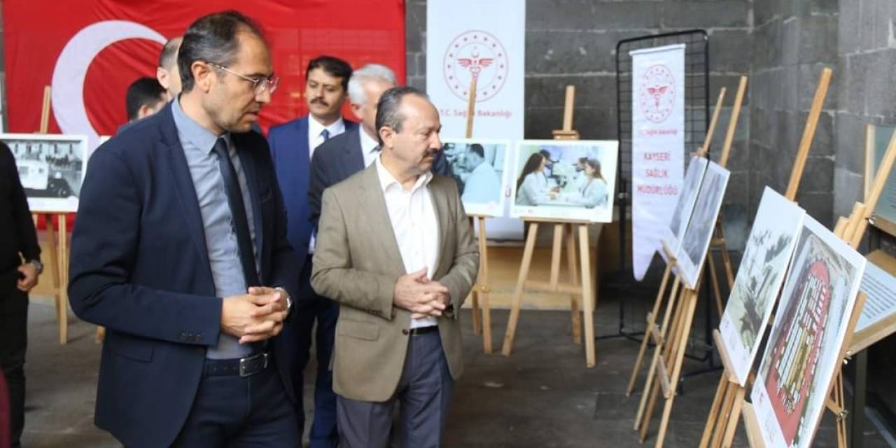 "100 Yıldır Aynı Aşk Ve Heyecanla" Fotoğraf Sergisine Yoğun İlgi