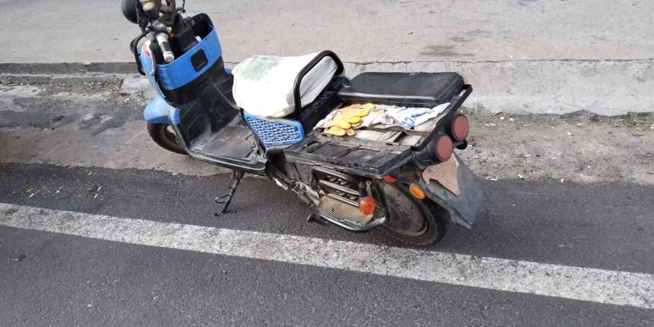 Çalıntı Motosiklet Terk Edilmiş Vaziyette Bulundu