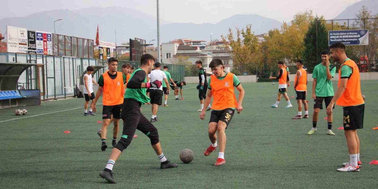 Genç Horozlar, Manisa’ya 2. Galibiyet İçin Gidiyor