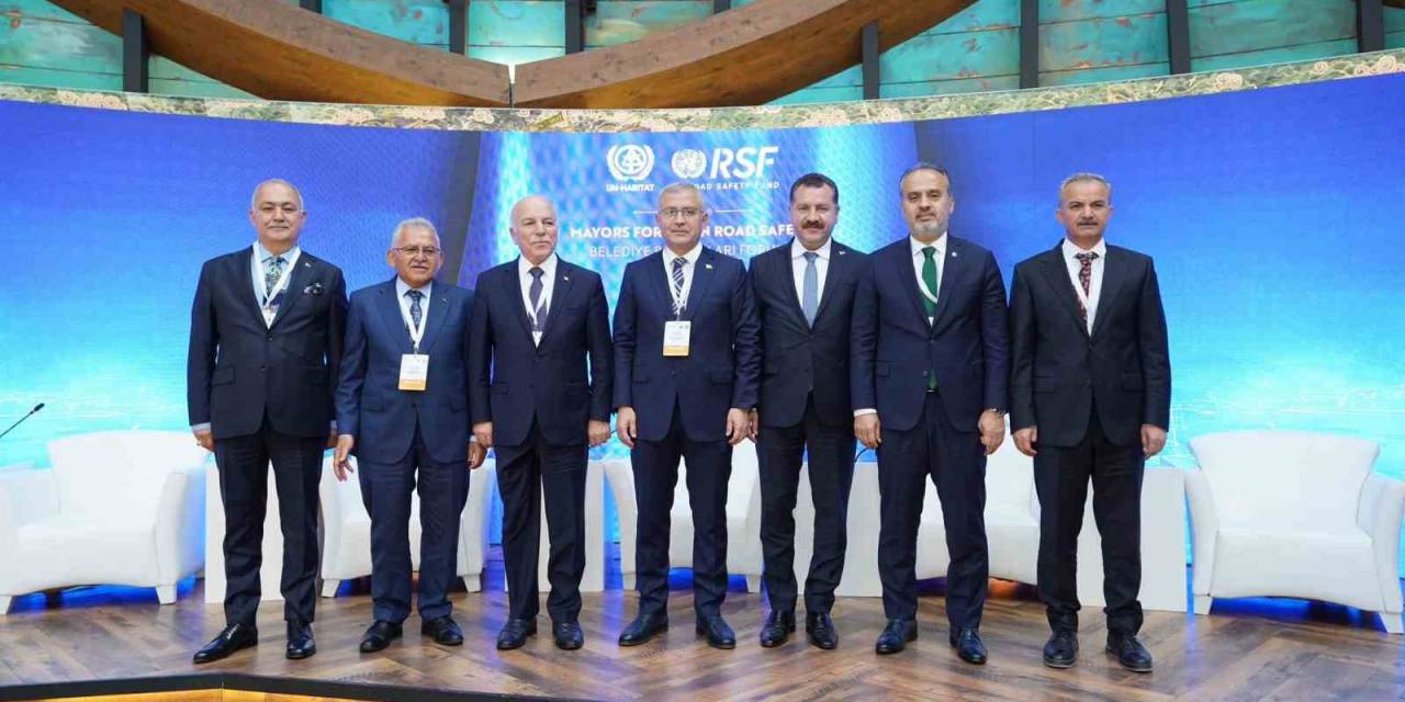 Başkan Büyükkılıç, Bm Toplantısı’nda Kayseri’yi Temsil Etti