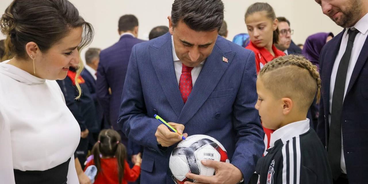 Beşiktaş Altyapısının Başarılı Kalecisi Bilecikli Doruk’u Anlamlı Davet