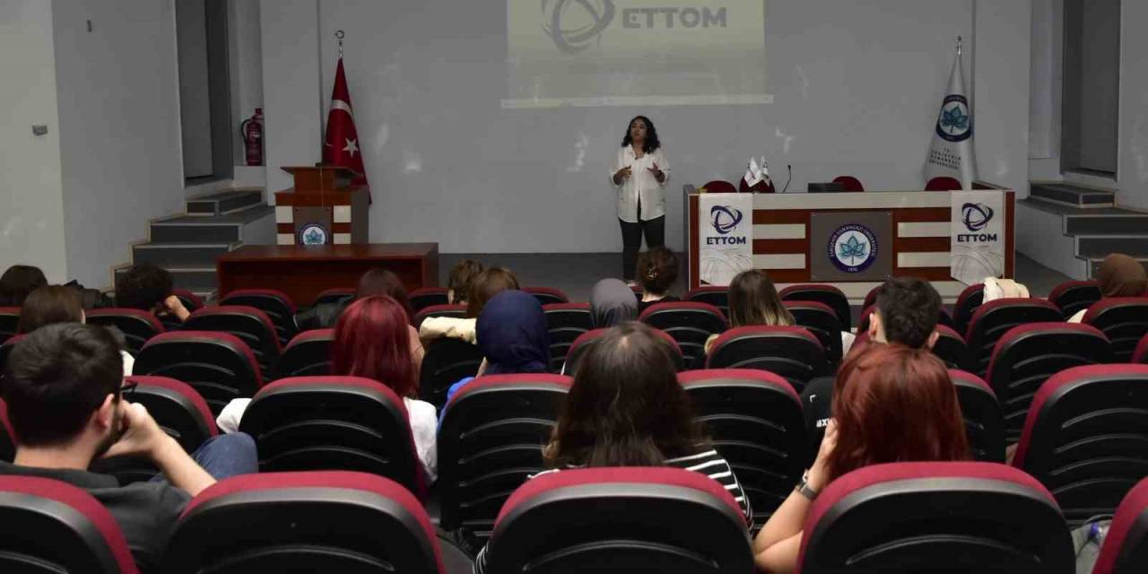 Ettom Proje Yazma Ve Kariyer Eğitimi’ne Büyük İlgi