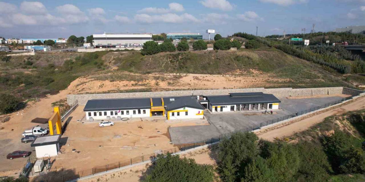 Çayırova’daki Merkez Can Dostlarına Şifa Dağıtacak