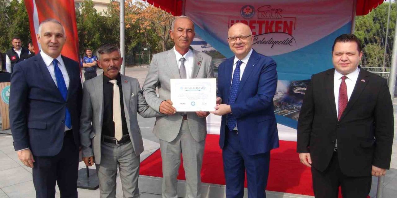 Manisalı Üreticinin Yüzü Gülüyor