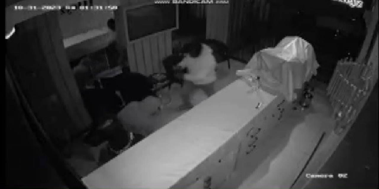 İzmir’de Kuyumcudan 3 Milyon Değerinde Soygun Yapan 4 Hırsız Kıskıvrak Yakalandı