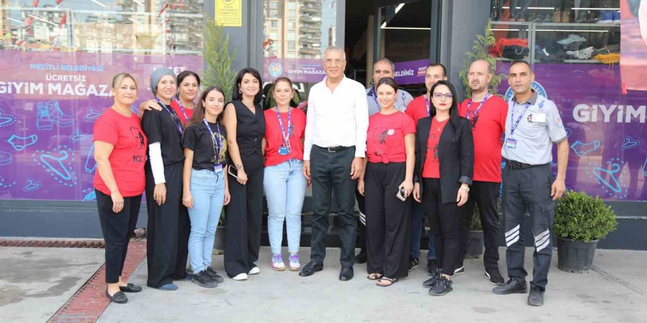 Mezitli’de Ücretsiz Giyim Mağazası Açıldı