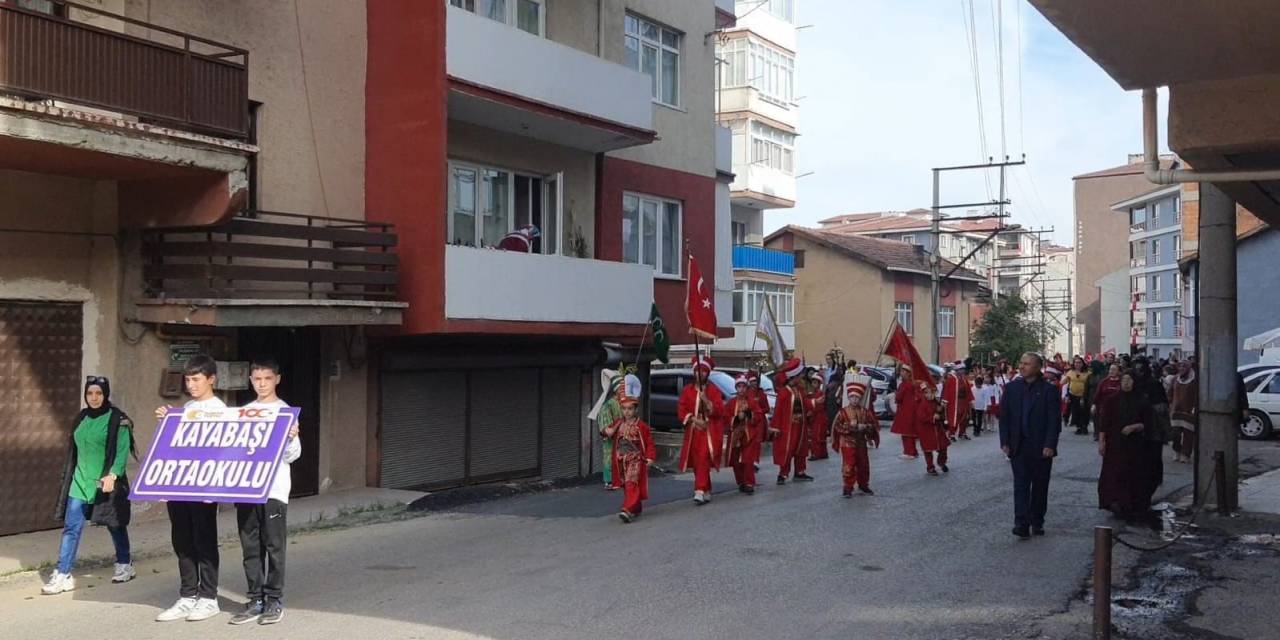 Cumhuriyetin 100. Yılı Okullarda Coşkuyla Kutlandı