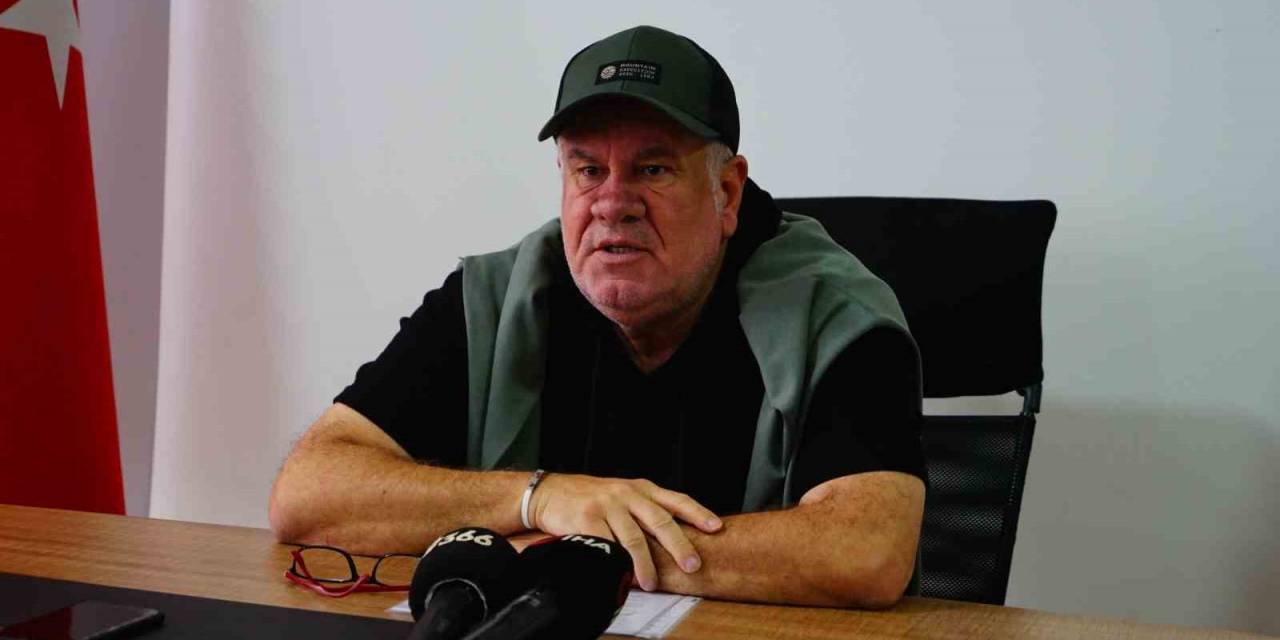 Levent Eriş: “Defansif Oynadığımıza Katılmıyorum, Ligde İki Santrfor İle Oynayan Tek Takımız”