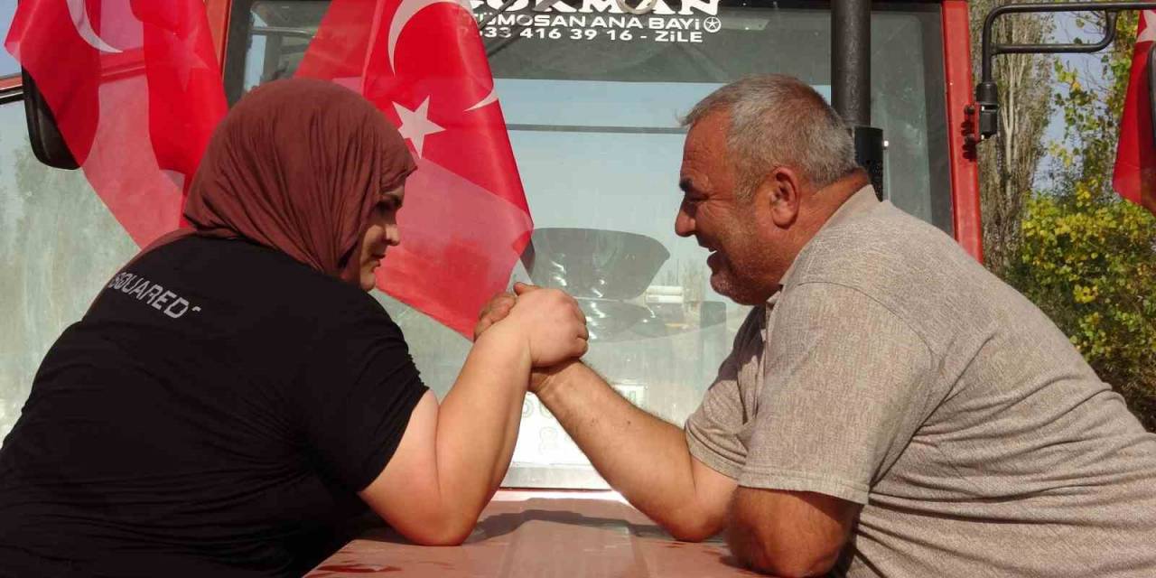 Köyünde Çiftçilik Yapıyor, Avrupa Maçlarına Hazırlanıyor