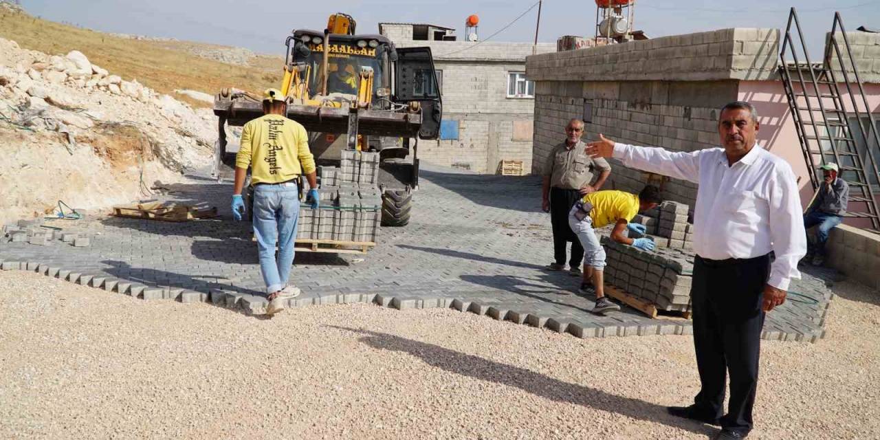 Karahöyük’teki Yeni Yollar Kilitli Parke Taşı İle Döşeniyor