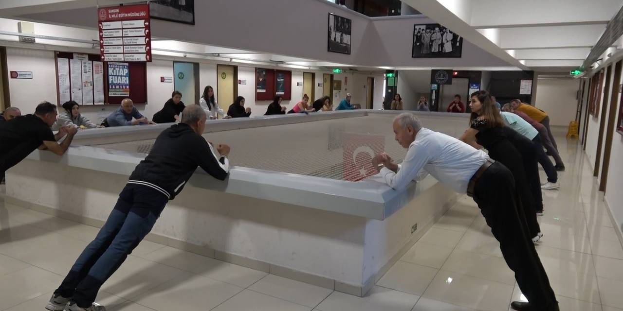 Valilik Binasında Mesai Öncesi Sabah Sporu