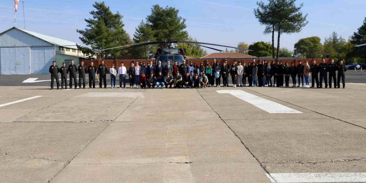 Diyarbakır’da ’mehmetçikle 1 Gün’ Projesi Başladı