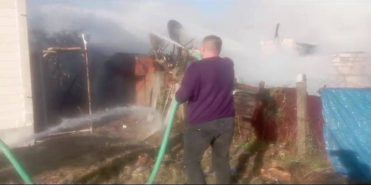 Otları Yakayım Derken Bağ Evini Yaktı