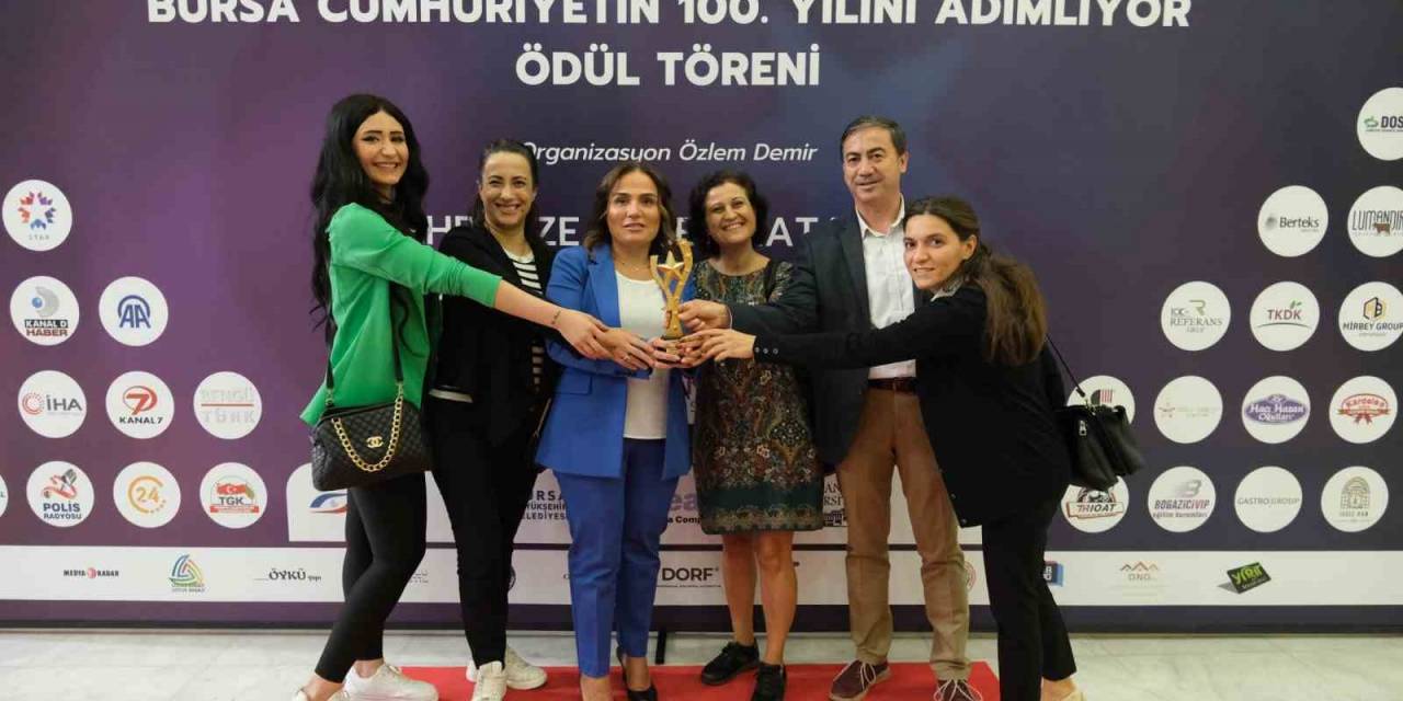 ’yılın En Başarılı Marketler Zinciri’ Özhan Market’in Oldu