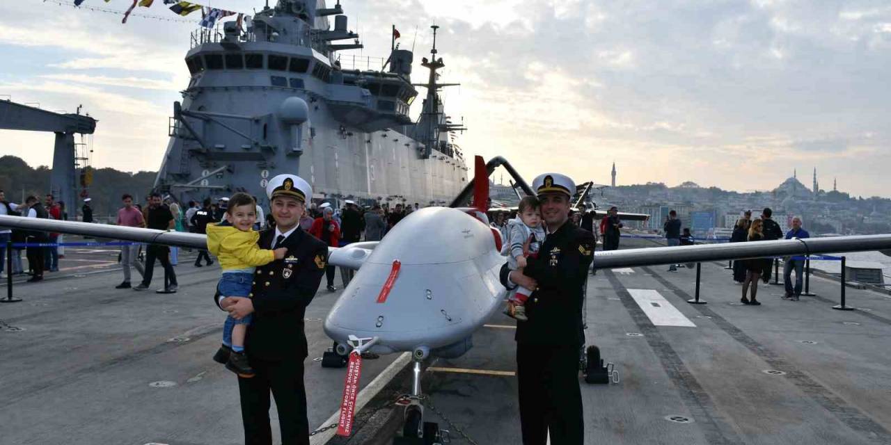 Tcg Anadolu Yarında Sarayburnu Limanı’nda Ziyarete Açık Olacak