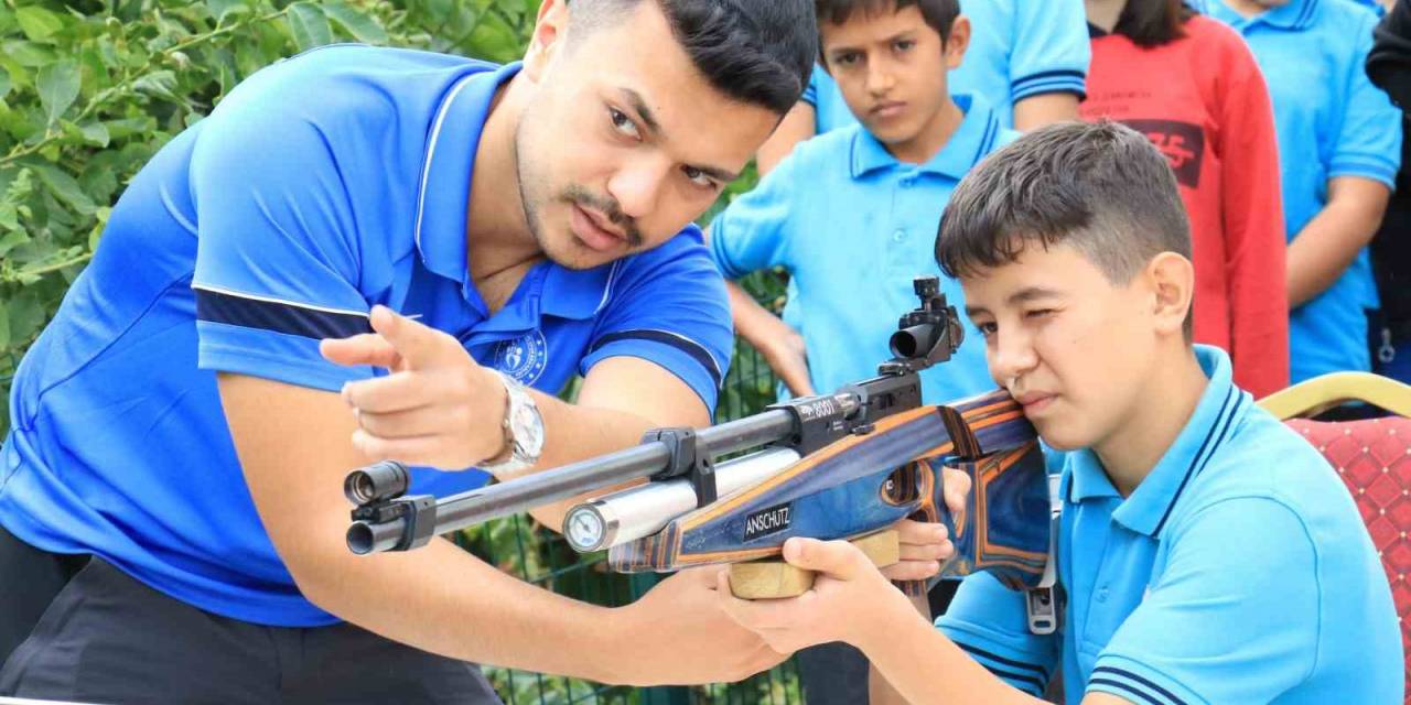 Poligon Köy Okullarına Gitti, Öğrenciler Yeni Bir Sporla Tanıştı