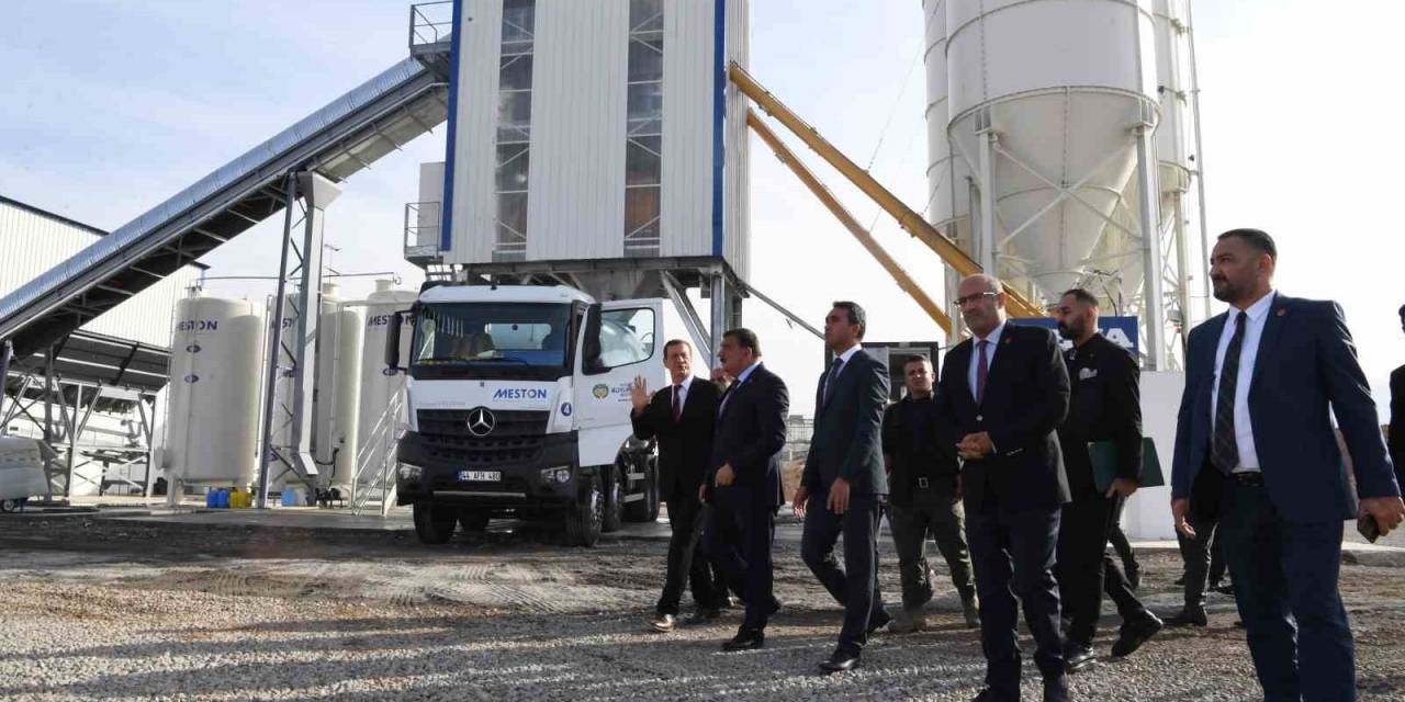 Malatya’da Beton Üretim Santrali Faaliyete Başladı