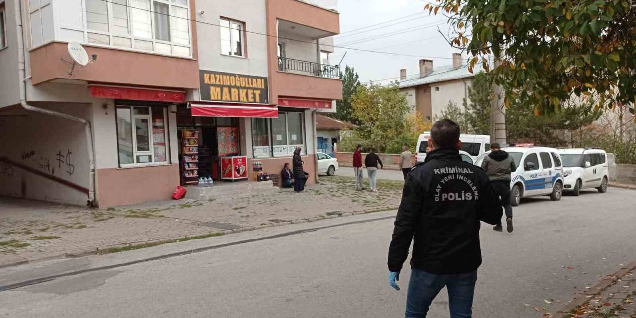 4. Kattan Düşen 1,5 Yaşındaki Bebek Ağır Yaralandı