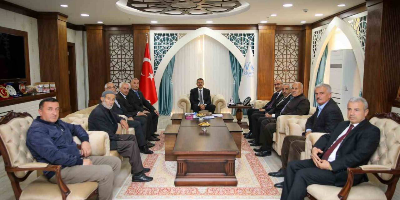 Vali Ali Çelik, Çukurca Heyetini Ağırladı