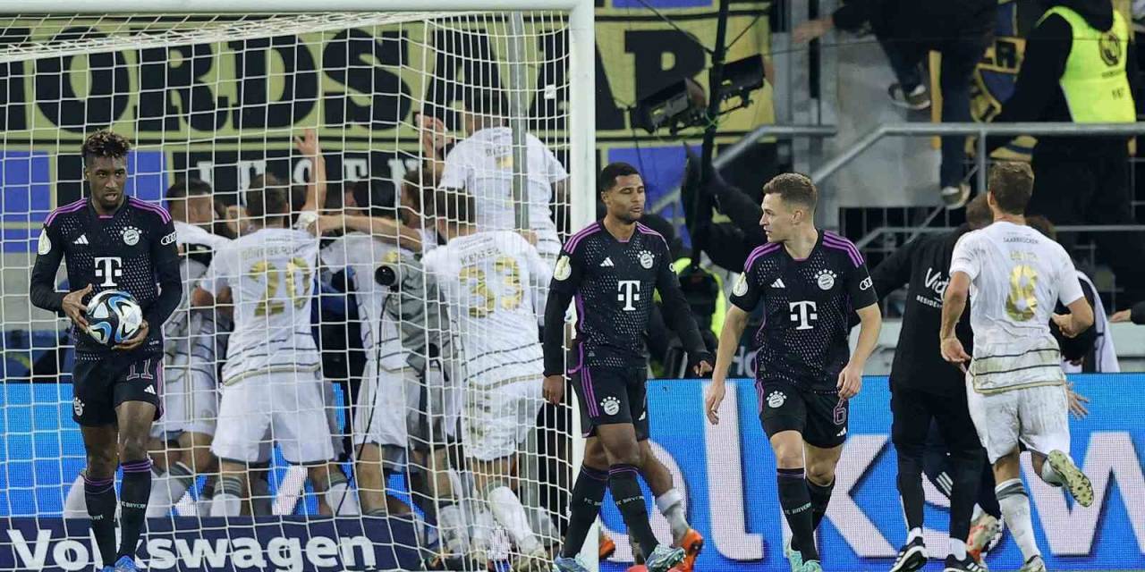 Bayern Münih Almanya Kupası’ndan, Manchester United İngiltere Lig Kupası’ndan Elendi