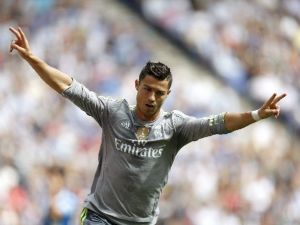 Ronaldo, Real Madrıd Tarihine Geçti