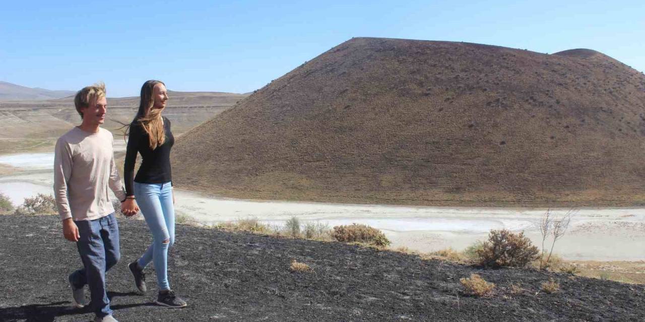 Merak Üzerine Geldikleri Meke Gölünde 2 Gün Kamp Yaptılar
