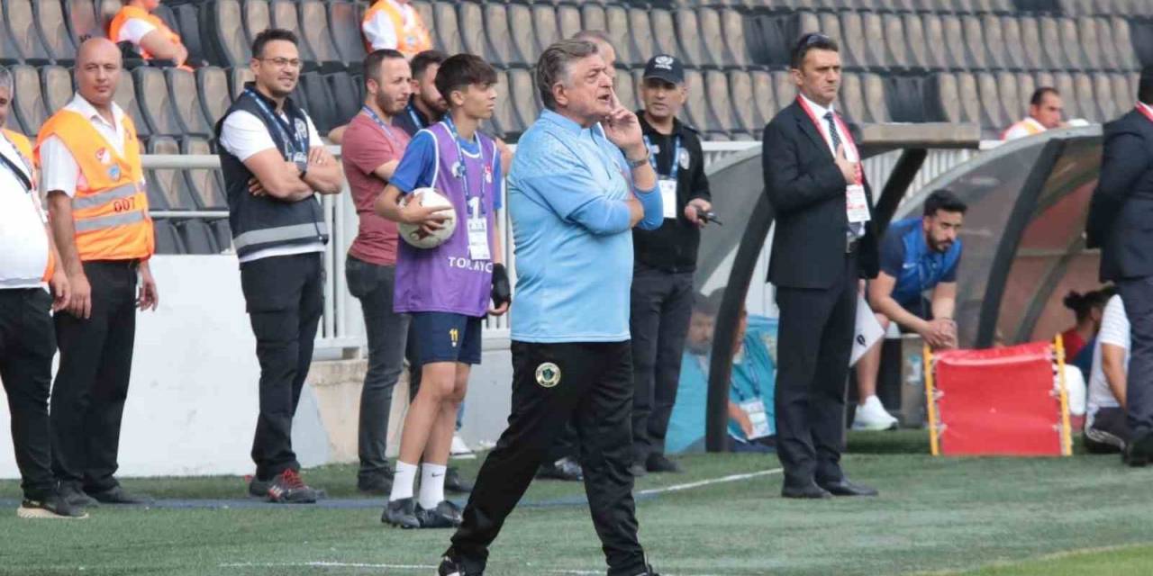 Yılmaz Vural Galibiyetle Başladı