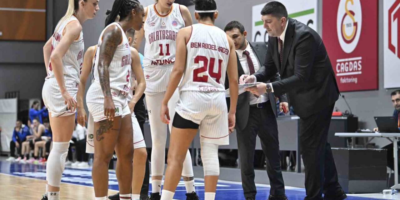 Galatasaray, Milos Paden Yönetiminde 7 Maçını Da Kazandı