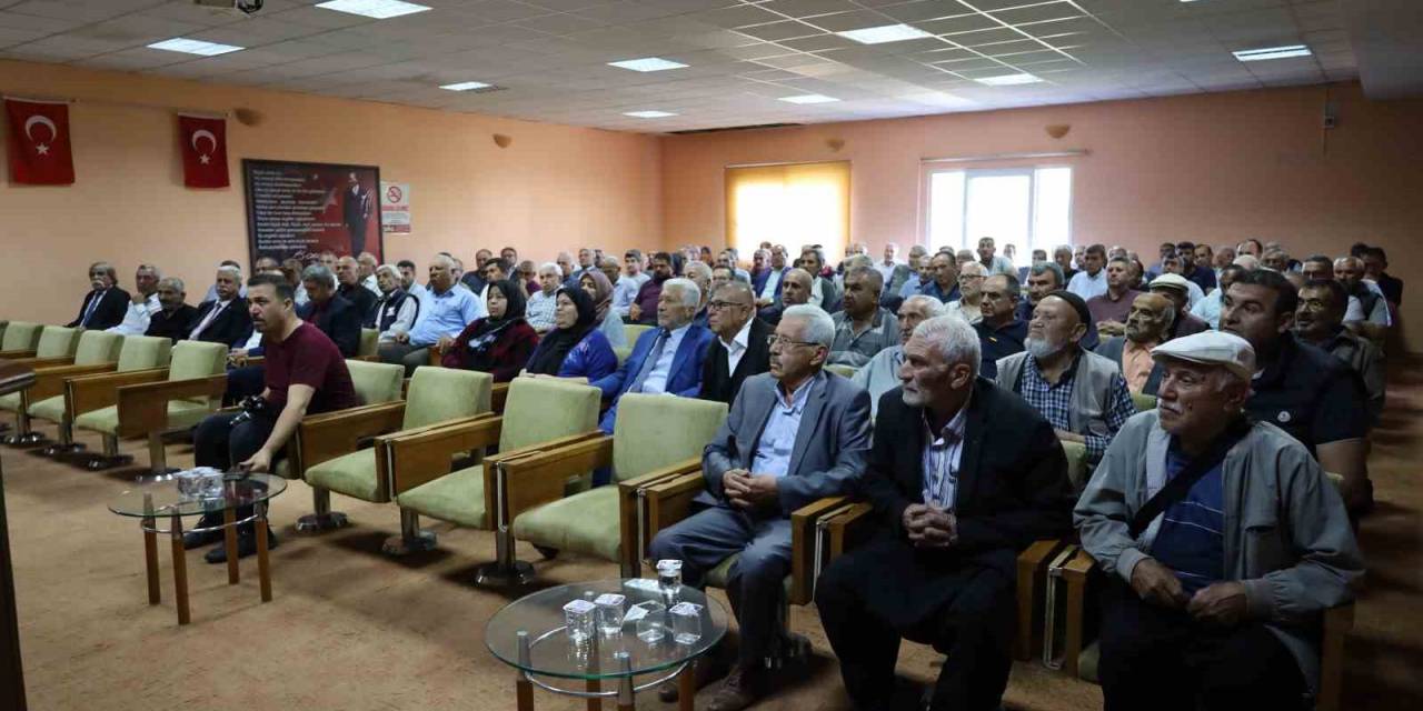 Depremzedelere "Yerinde Dönüşüm" Anlatıldı